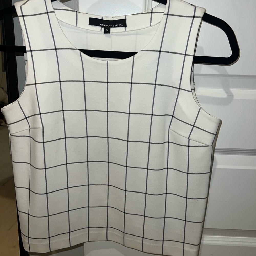 Amanda & Chelsea Cream and Black Grid Top